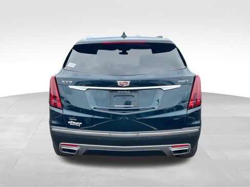 Used 2025 Cadillac XT5 Premium Luxury AWD/4WD image 7