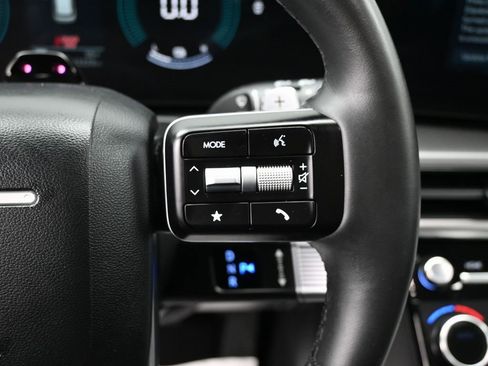 Used 2024 Hyundai Santa Fe SEL image 20