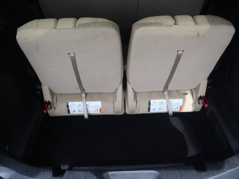 Used 2016 Ford Explorer XLT w/ Equipment Group 202A AWD/4WD image 54