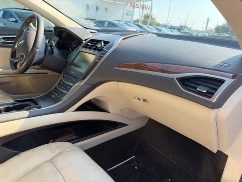 Used 2015 Lincoln MKZ Hybrid w/ Equipment Group 202A Reserve FWD image 11