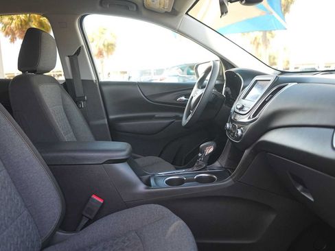 Used 2022 Chevrolet Equinox LT FWD image 15