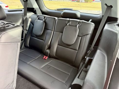 Certified 2023 Ford Explorer XLT w/ Equipment Group 202A image 13