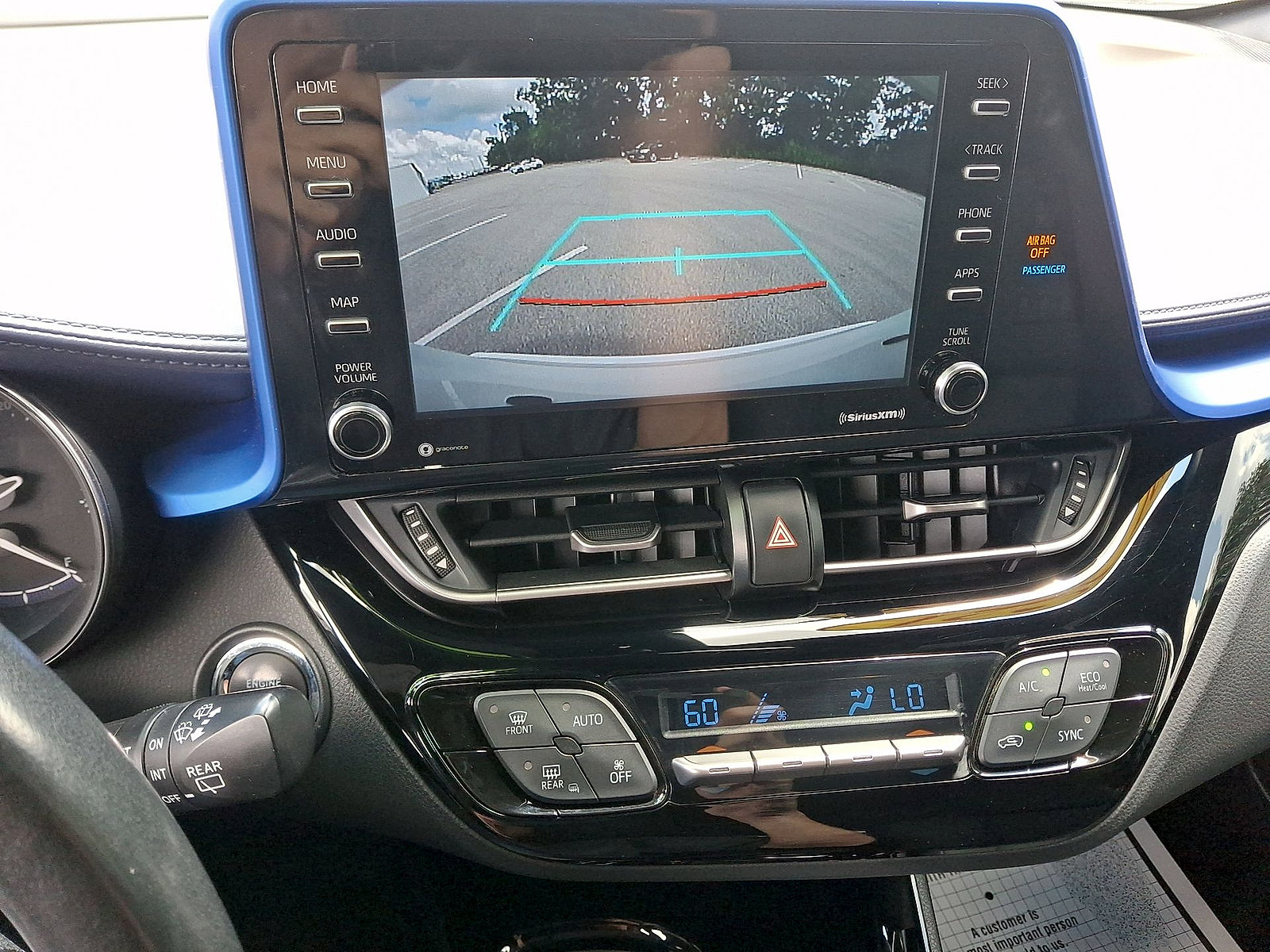 Used 2021 Toyota C-HR XLE FWD image 15