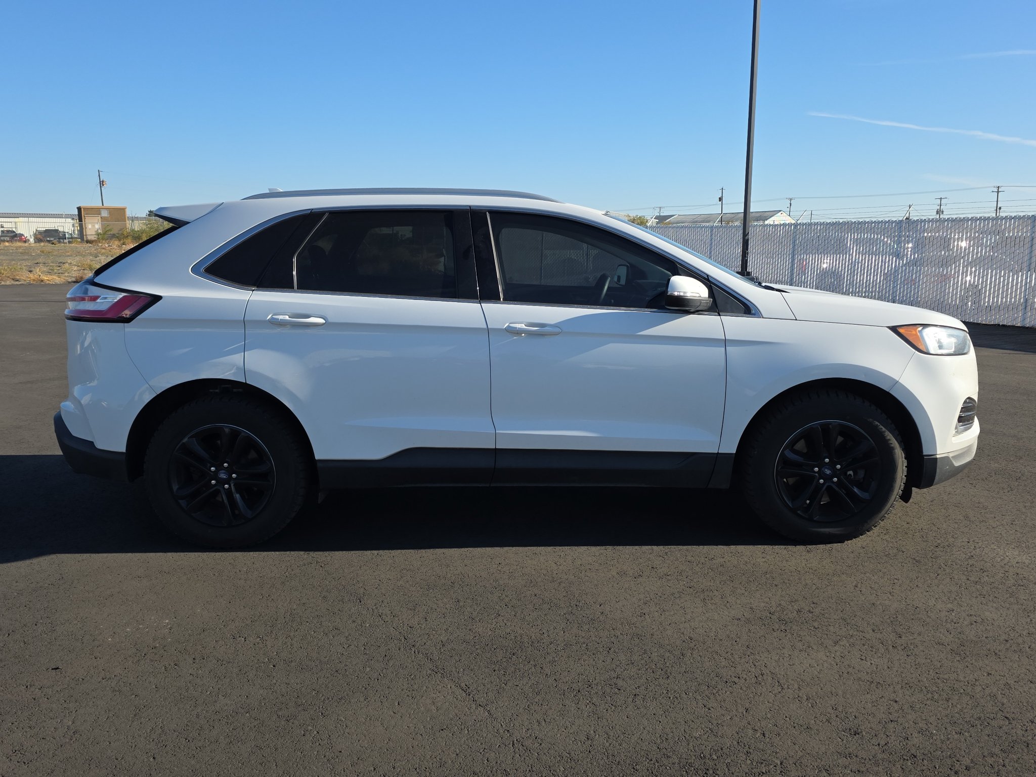 Used 2019 Ford Edge SEL w/ Equipment Group 201A AWD/4WD image 9