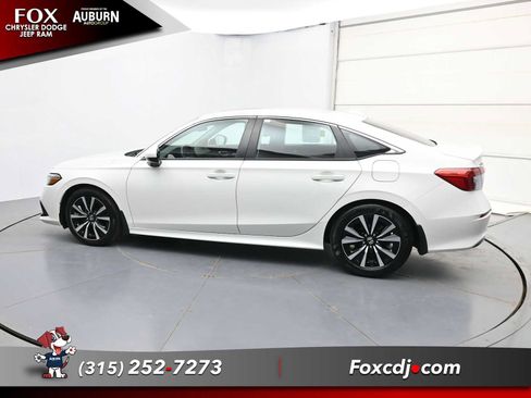 Used 2023 Honda Civic EX image 17