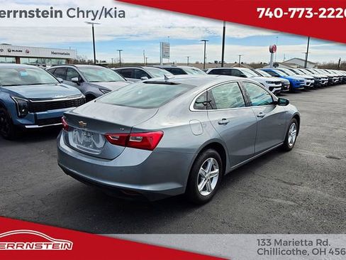 Used 2024 Chevrolet Malibu LT image 29
