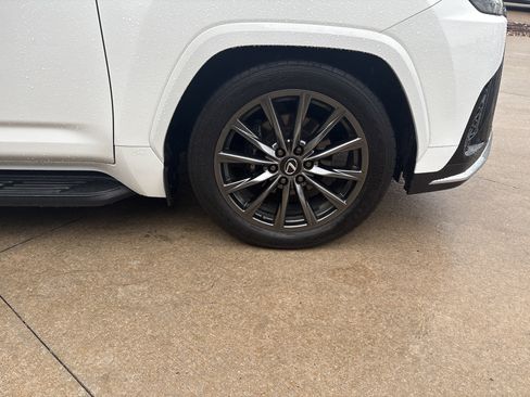 Used 2024 Lexus LX 600 F Sport AWD/4WD image 13