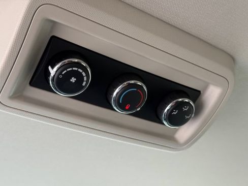 Used 2017 Dodge Grand Caravan SE w/ Power Window Group FWD image 33