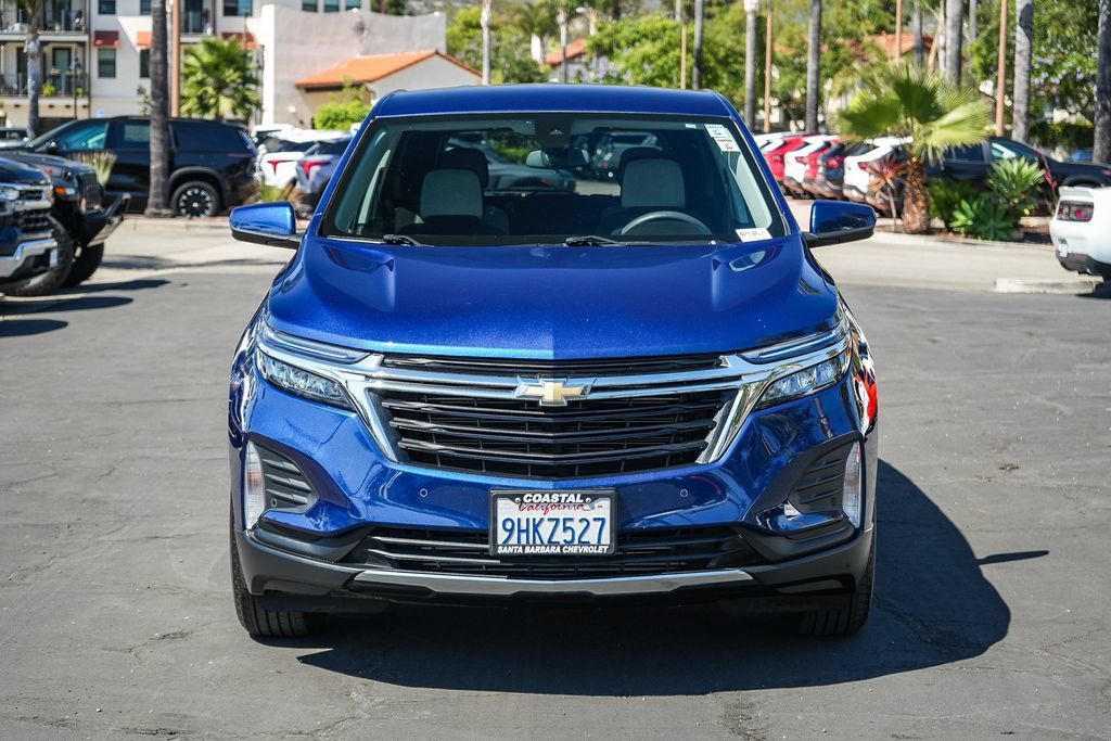 Used 2023 Chevrolet Equinox LT FWD image 2
