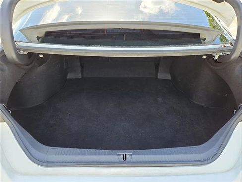 Used 2019 Toyota Avalon Touring w/ Advanced Safety Package FWD image 5