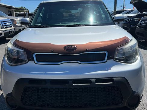 Used 2015 Kia Soul image 3