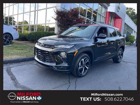 Used 2021 Chevrolet TrailBlazer RS w/ Convenience Package AWD/4WD image 1