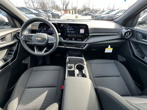 New 2026 Chevrolet Equinox LT image 24