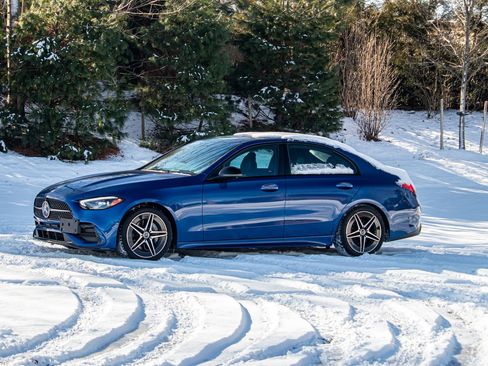 Used 2023 Mercedes-Benz C 300 4MATIC Sedan image 3