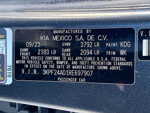 Certified 2024 Kia Forte LXS image 33