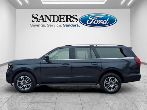 New 2025 Ford Expedition Max Active image 3