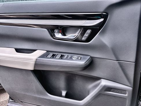Certified 2026 Honda CR-V EX-L image 40