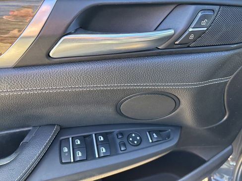 Used 2016 BMW X4 xDrive28i AWD/4WD image 23
