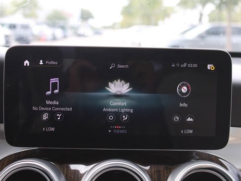 Certified 2022 Mercedes-Benz GLC 300 w/ Premium Package Lite image 19