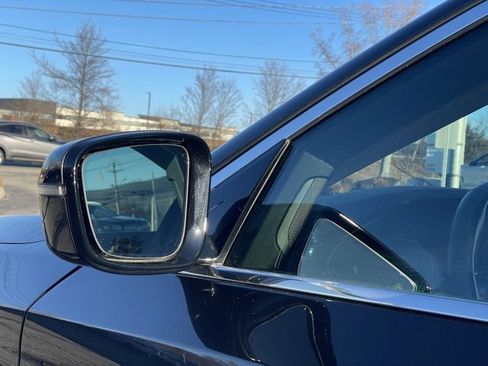 Certified 2023 BMW 530i xDrive w/ Premium Package image 31