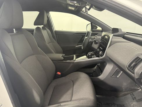 Used 2024 Subaru Solterra AWD/4WD image 10