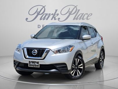 Used 2018 Nissan Kicks SV