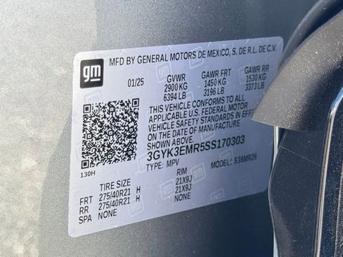 New 2025 Cadillac Optiq Sport 1 w/ LPO, ONYX Package image 20