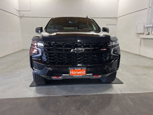 Certified 2024 Chevrolet Suburban Z71 w/ Off-Road Capability Package image 2