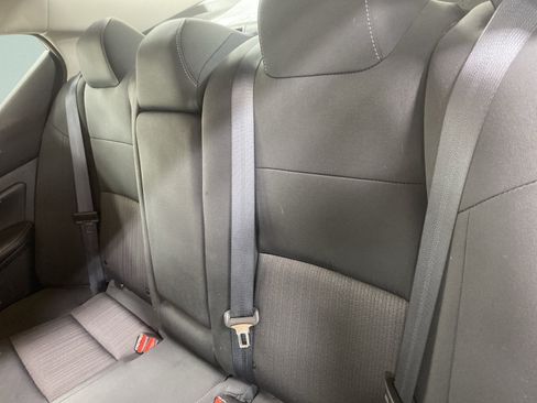 Used 2025 Nissan Altima 2.5 SV FWD image 10