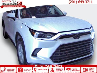 New 2026 Toyota Grand Highlander LE