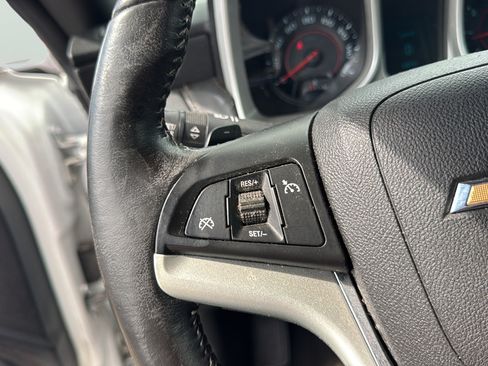 Used 2015 Chevrolet Camaro LT RWD image 26