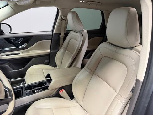 Used 2021 Lincoln Corsair AWD w/ Equipment Group 101A image 15