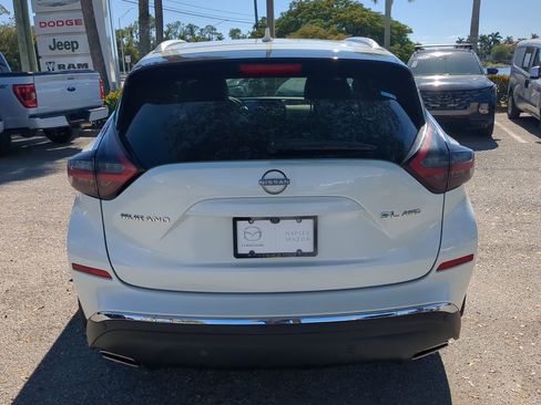 Used 2023 Nissan Murano SL image 6