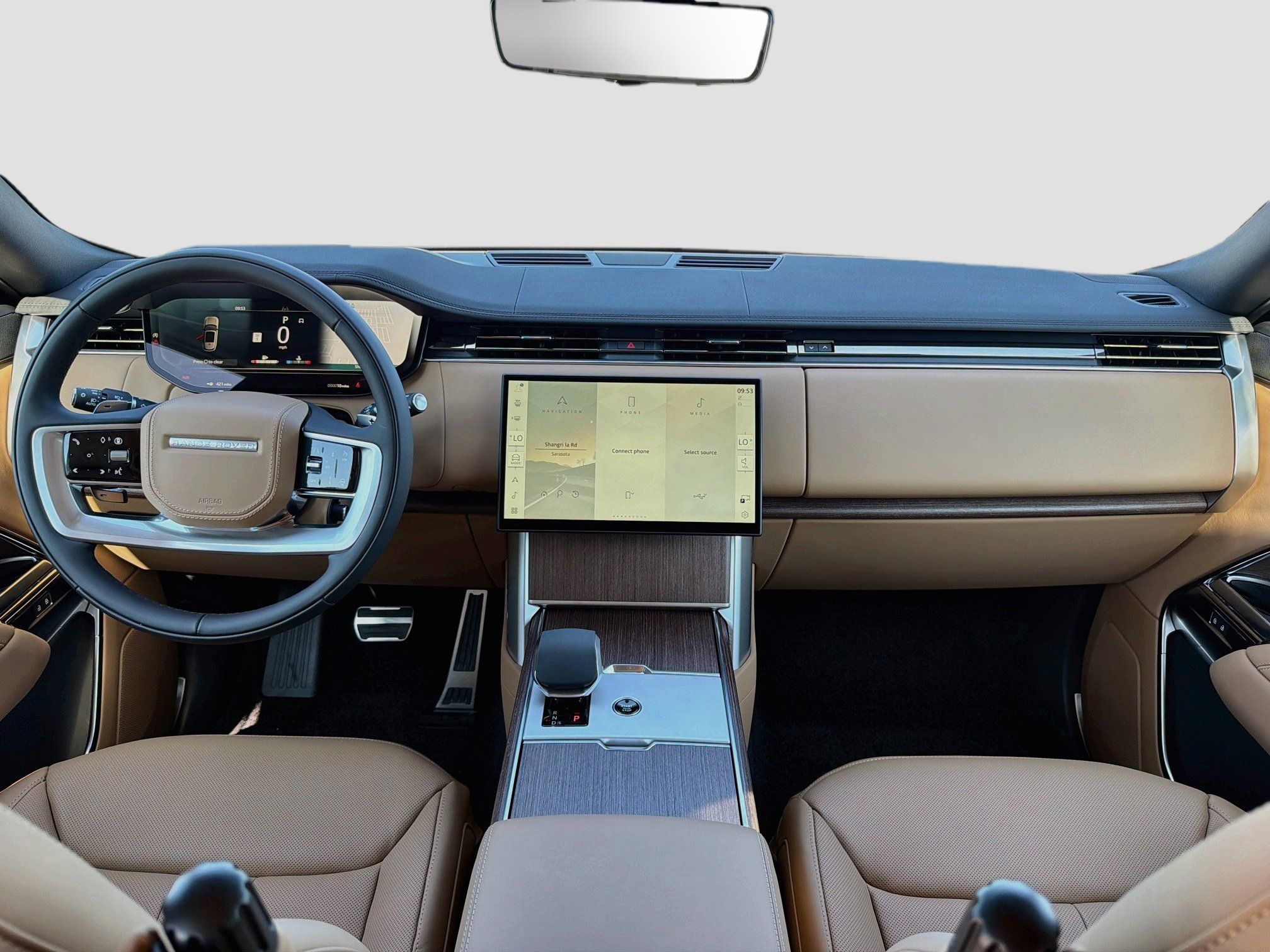 New 2026 Land Rover Range Rover Long Wheelbase SE AWD/4WD image 17
