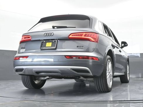 Used 2018 Audi Q5 2.0T Premium Plus w/ Premium Plus Package AWD/4WD image 54