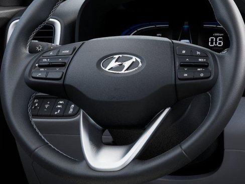 New 2026 Hyundai Venue FWD image 15