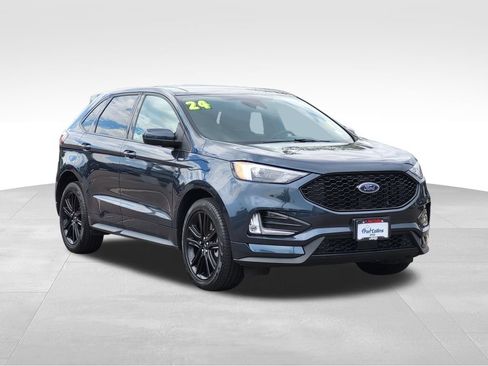 Used 2024 Ford Edge ST-Line w/ Class II Trailer Tow Package AWD/4WD image 5