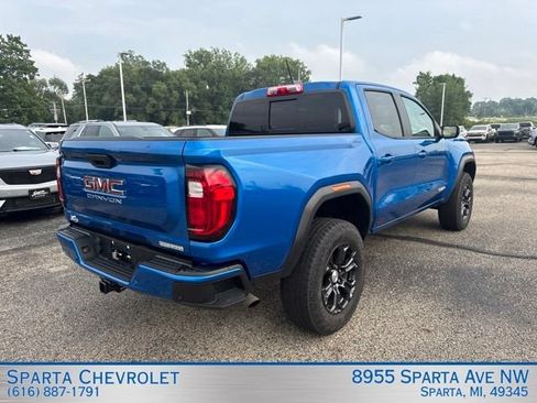 Used 2023 GMC Canyon Elevation w/ Elevation Premium Package AWD/4WD image 3