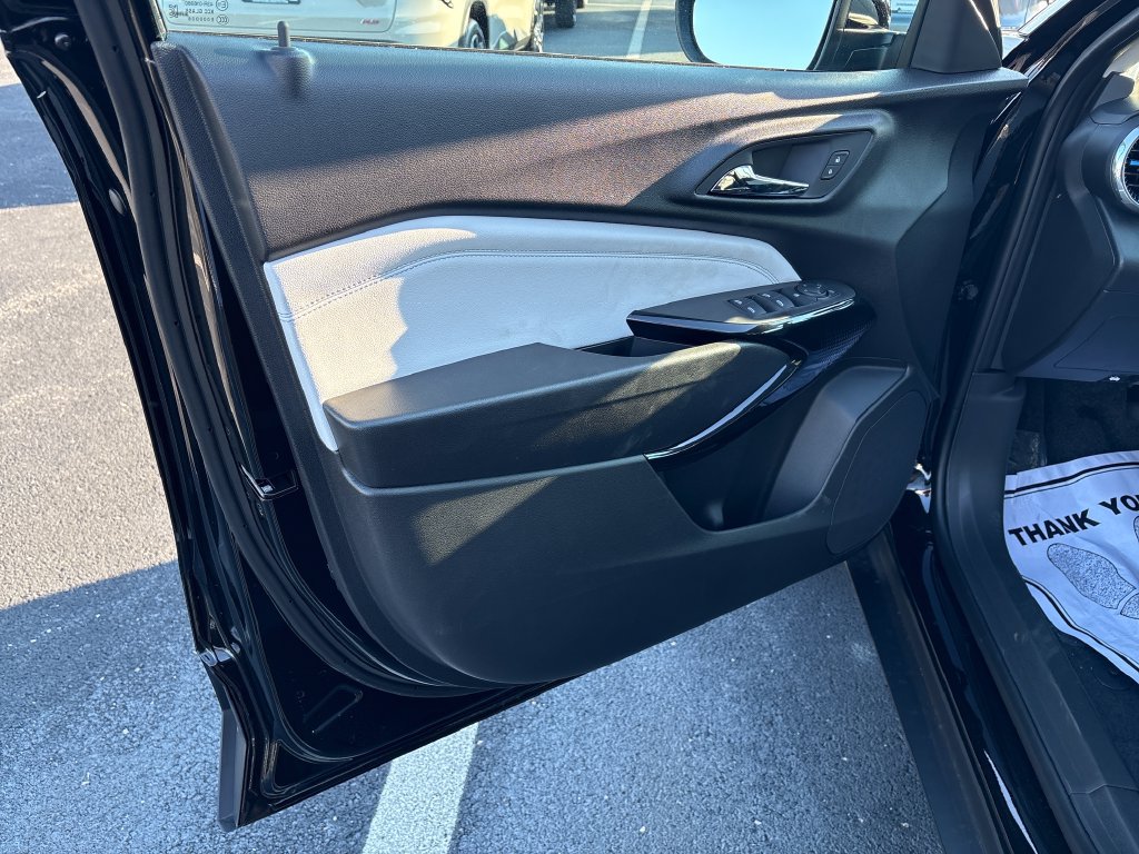 New 2026 Chevrolet Trax LT FWD image 12