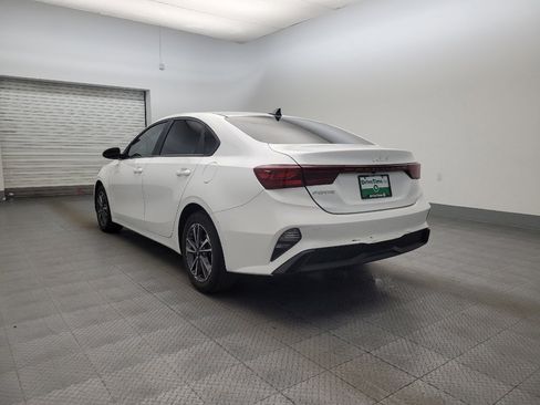 Used 2022 Kia Forte LXS w/ LXS Technology Package image 5