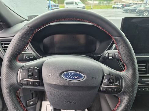 Used 2024 Ford Escape ST-Line Select w/ Tech Pack #1 AWD/4WD image 15