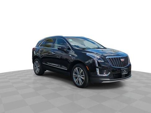 New 2026 Cadillac XT5 Premium Luxury w/ Driver Assist Package FWD image 2
