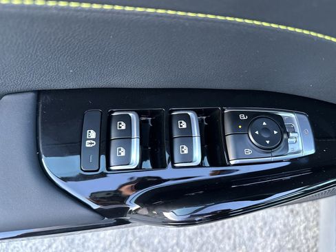 New 2026 Kia K5 GT FWD image 16