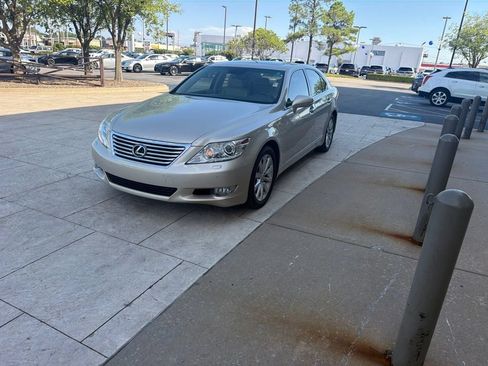 Used 2011 Lexus LS 460 AWD image 1