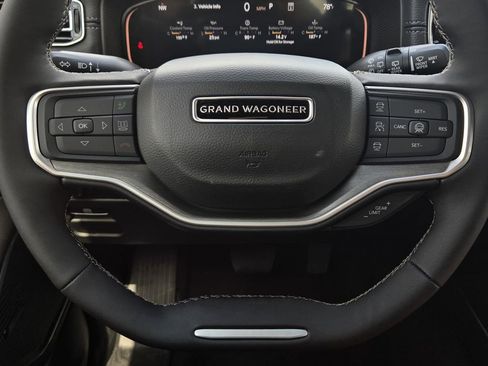 New 2026 Jeep Grand Wagoneer 4WD image 22