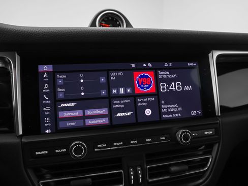Certified 2020 Porsche Macan S AWD/4WD image 33