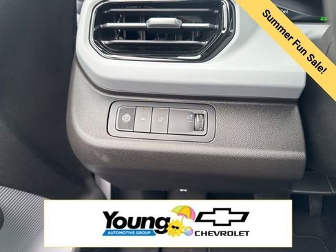 New 2027 Chevrolet Bolt LT w/ Comfort Package FWD image 21