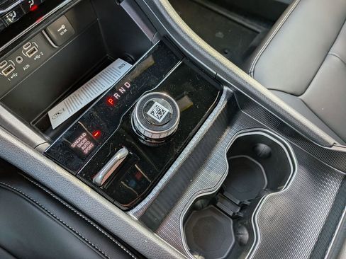 New 2025 Jeep Grand Cherokee L Limited w/ Trailer Tow Package image 28