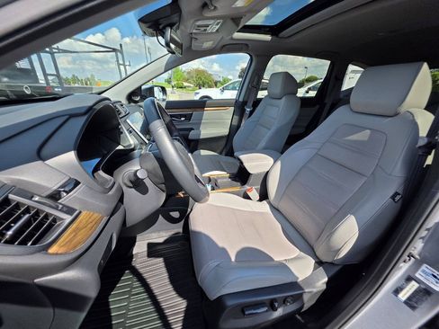 Used 2020 Honda CR-V Touring image 13
