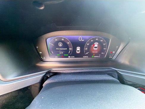 Used 2023 Honda Accord Sport image 37